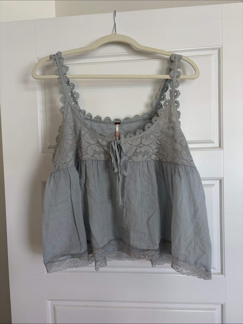 Lace-Trim Cotton Tank Top - Light Blue